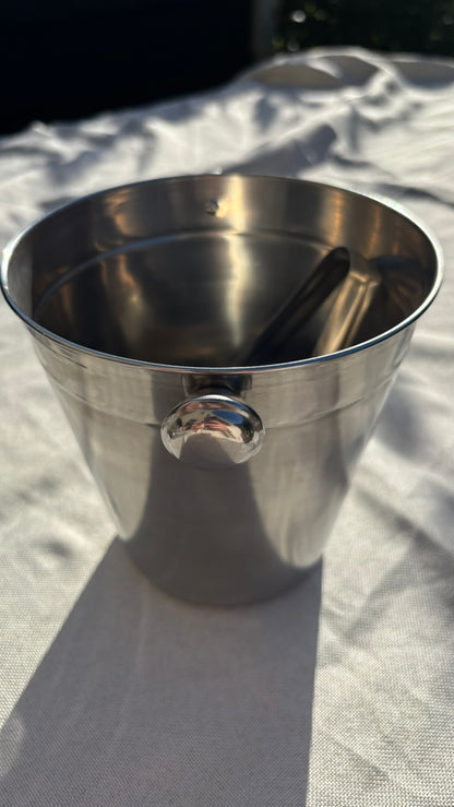 Metal Isspand Med Tang
