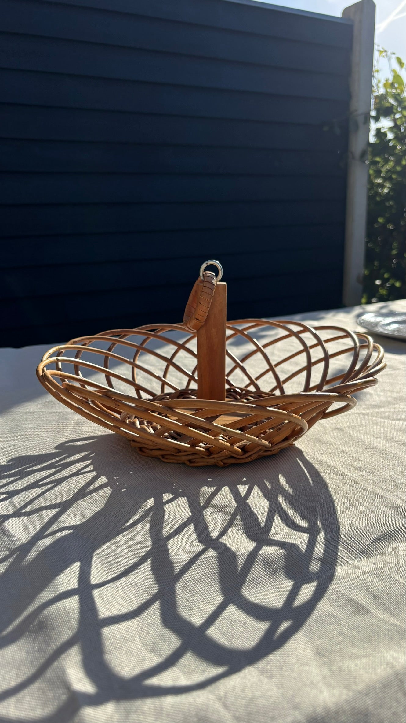 Brødkurv I Træ Med Håndtag