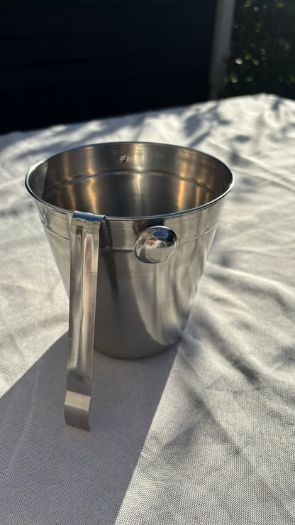 Metal Isspand Med Tang